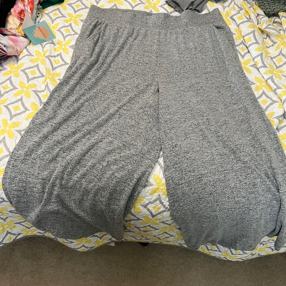 Torrid Heather Gray Super Soft Top